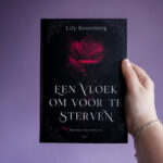 Een vloek om voor te sterven
                       